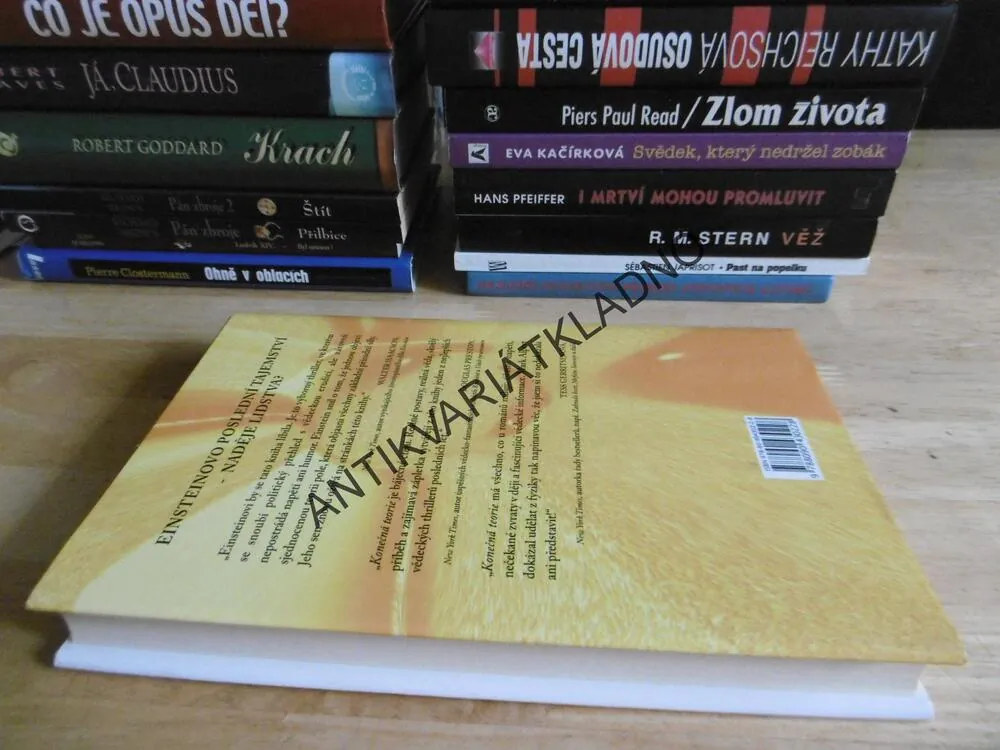 KONEČNÁ TEORIE, MARK ALPERT, **an