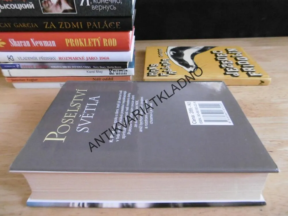 POSELSTVÍ SVĚTLA, KENNETH RING, **an