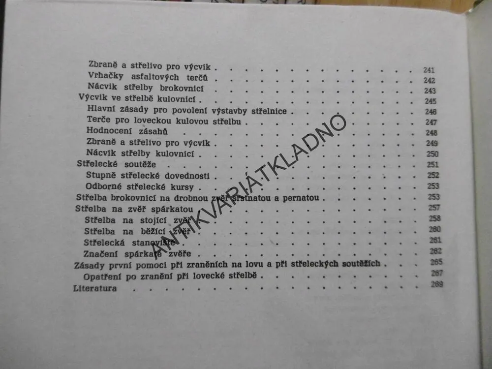 RUKOVĚŤ LOVECKÉHO STŘELECTVÍ, ZDENĚK FAKTOR, **an