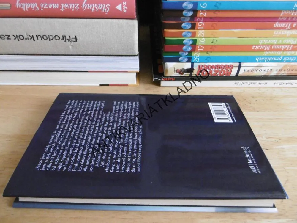 MUŽ S TVÁŘÍ ZABIJÁKA, MATTI RÖNKÄ, **an