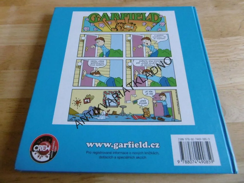 GARFIELD BERE VŠE, JIM DAVIS, **an