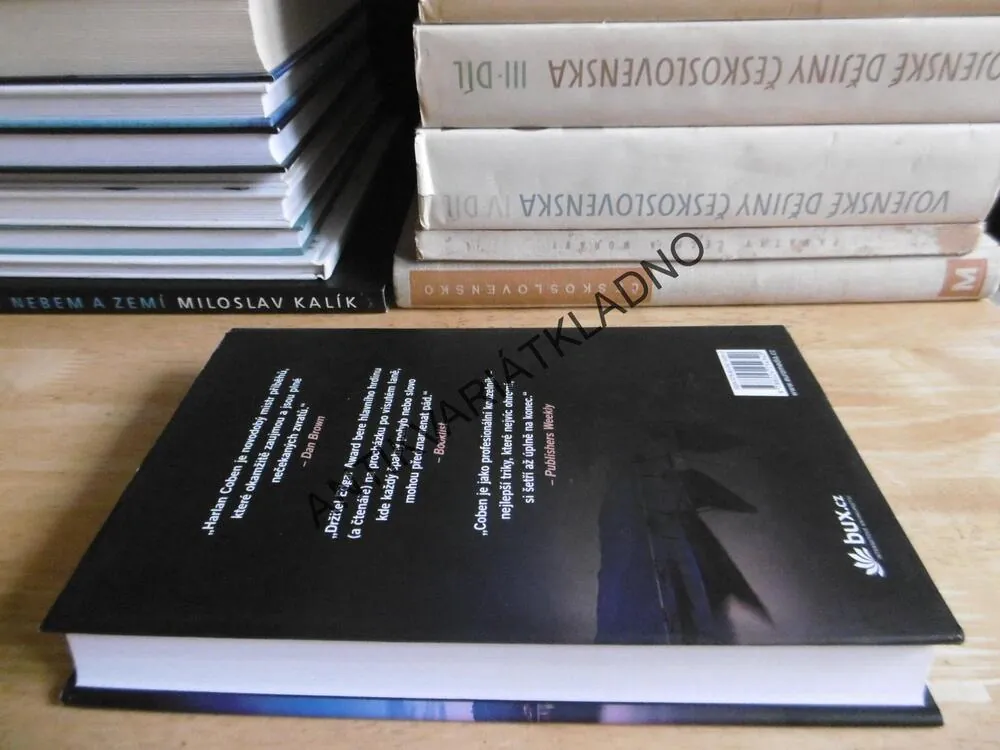 NIKOMU ANI SLOVO, HARLAN COBEN, **an
