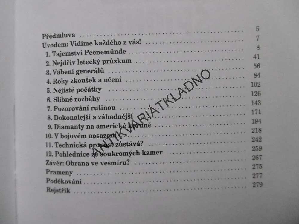 KOSMIČTÍ ŠPIONI, KAREL PACNER, **an