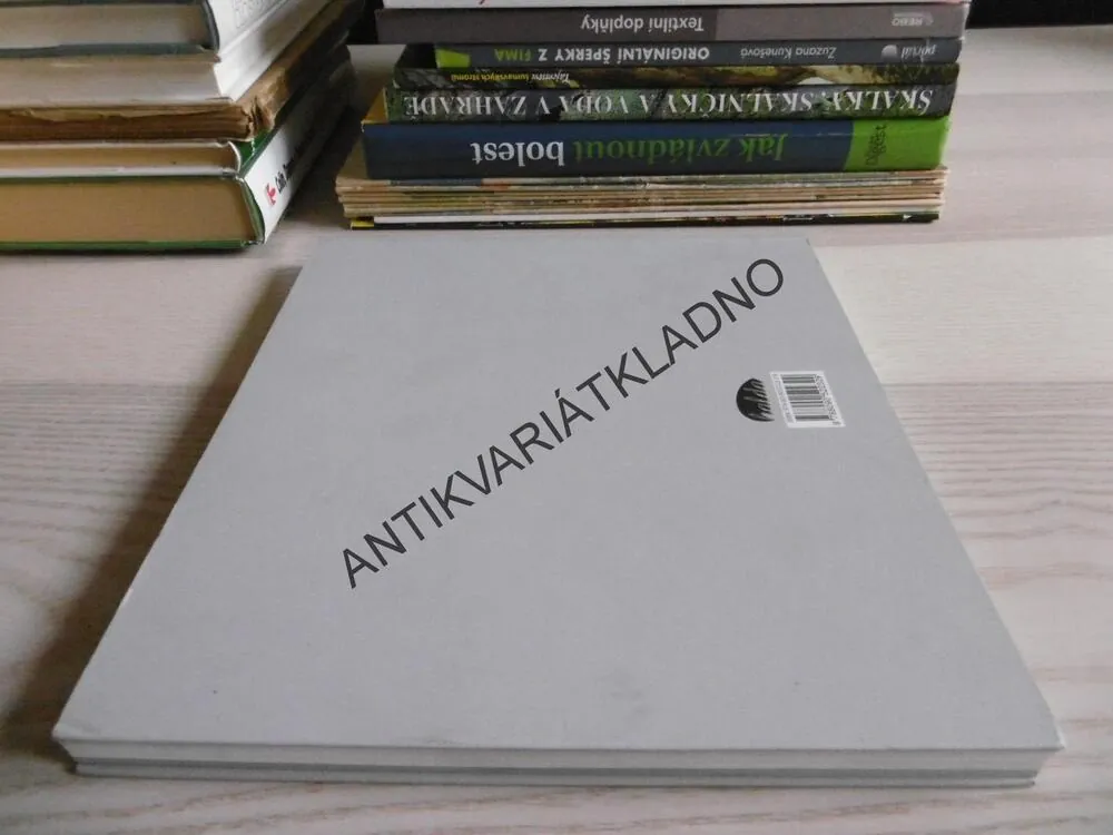 KLADNU POD KŮŽÍ, JIŘÍ HANKE, **an
