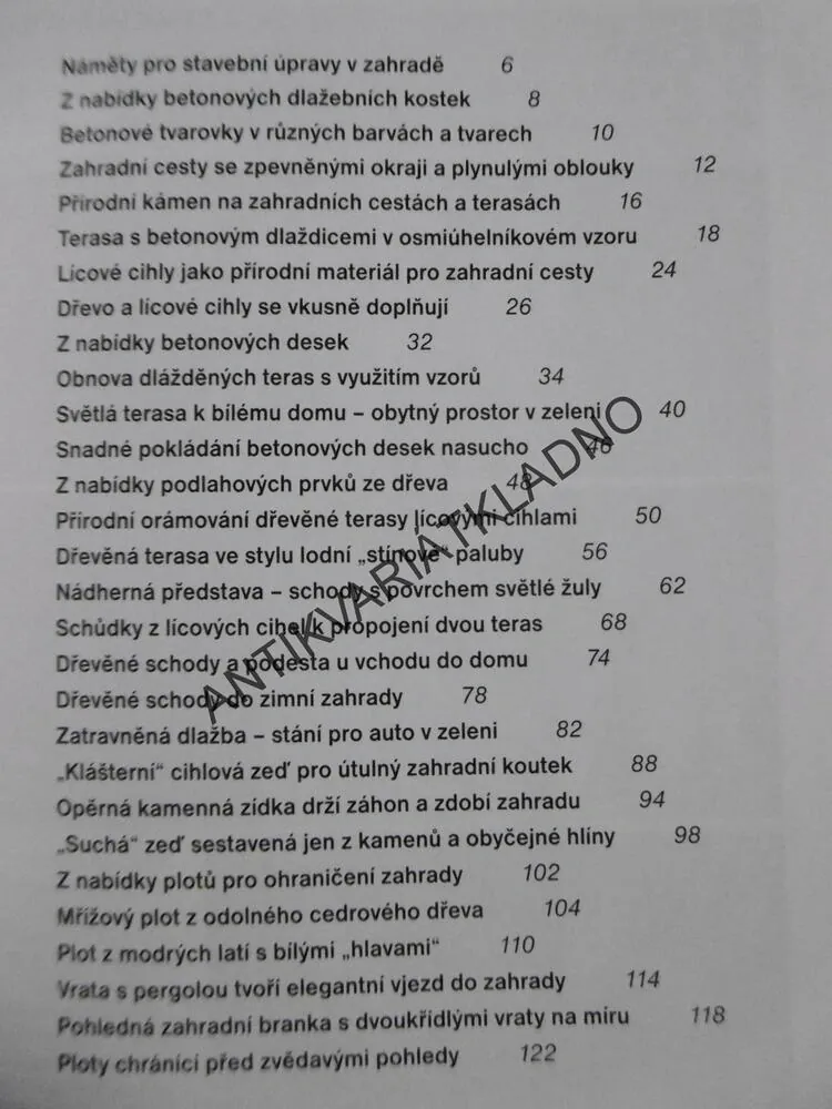 TERASY, CESTY, PLOTY A ZÍDKY, PETER-MICHAEL STANGE, **an