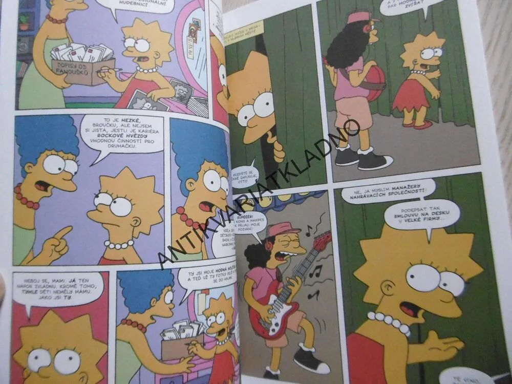 SIMPSONOVI, KOMIKSOVÝ NÁŘEZ, MATT GROENING, **an