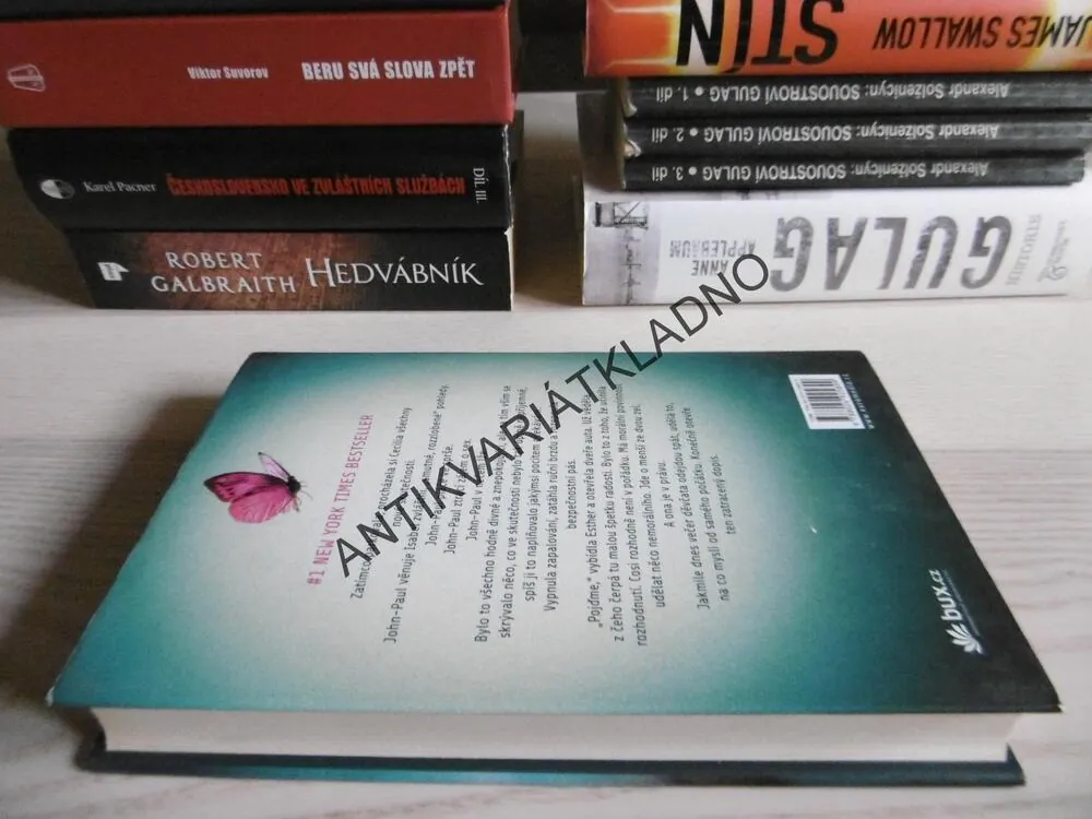 MANŽELOVO TAJEMSTVÍ, LIANE MORIARTY, **an