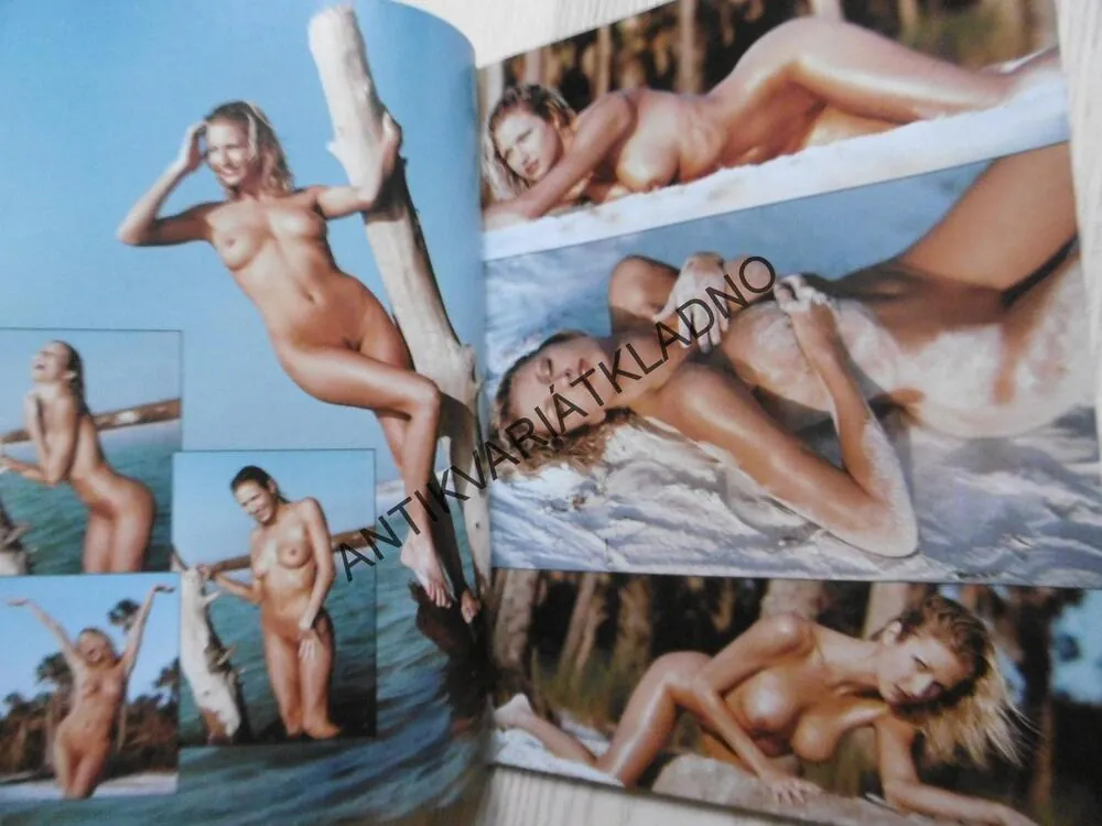 PLAYBOY SPECIÁL STUDENTKY MOKRÉ A DIVOKÉ, 2004