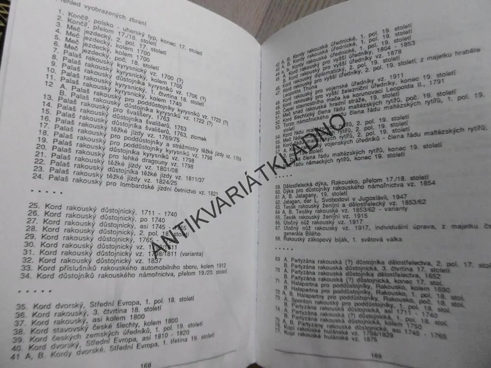 CHLADNÉ ZBRANĚ, ŠAVLE HABSBURSKÉ MONARCHIE 17.-20. STOL. II., PETR KONOPISKÝ, PETR MOUDRÝ
