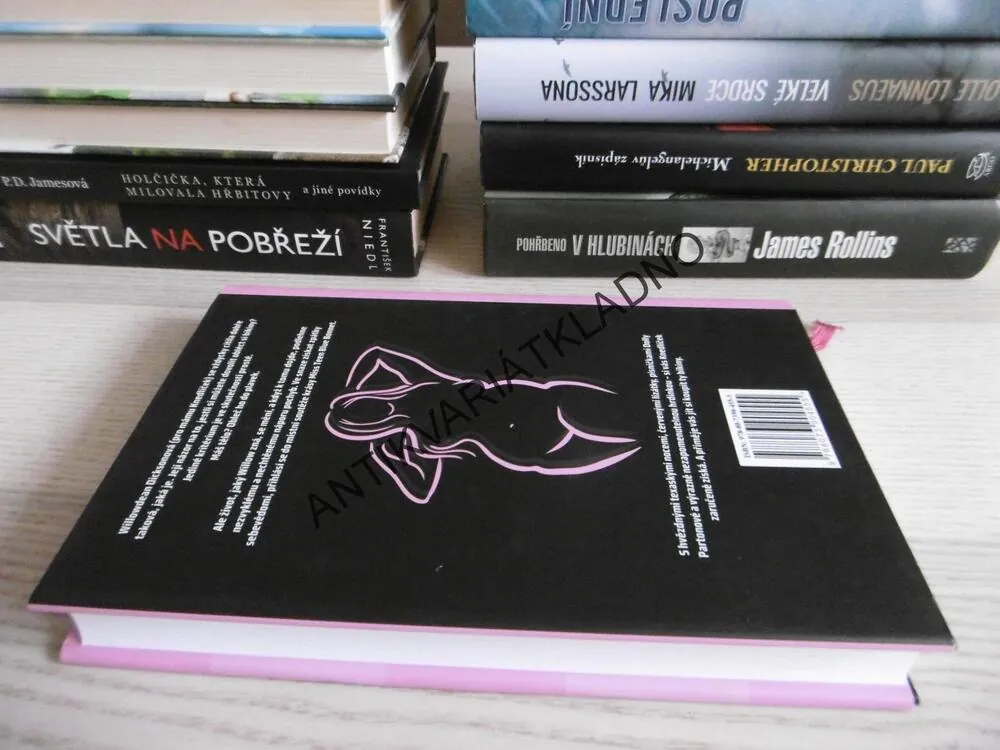 KNEDLÍČEK, JULIE MURPHY, **an