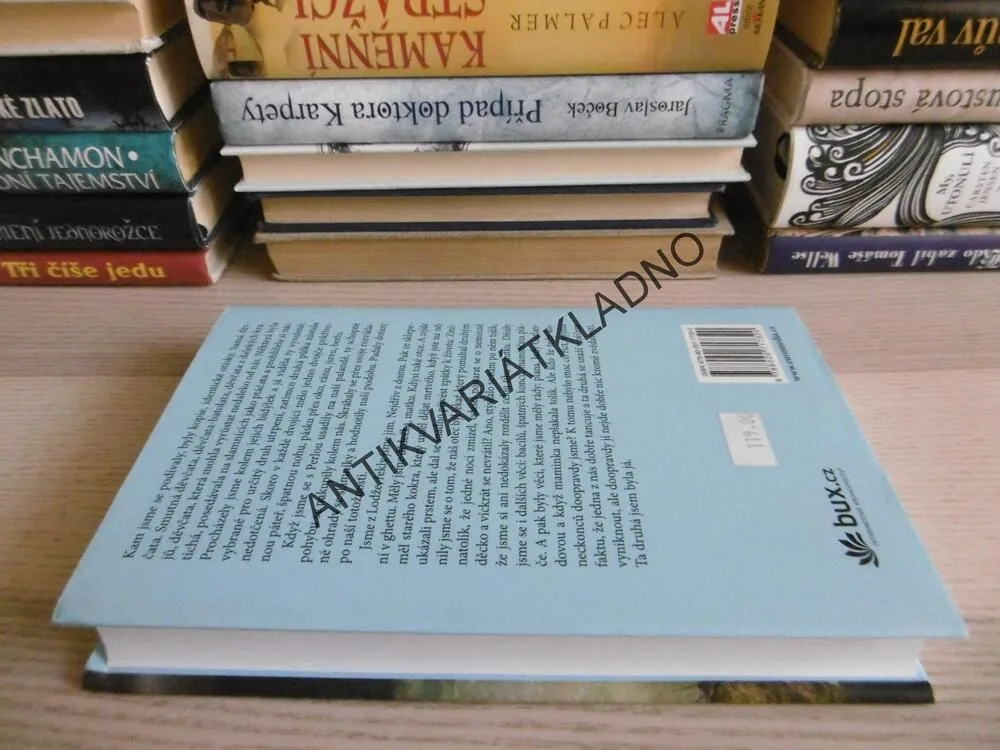 MISCHLING, AFFINITY KONAR, **an