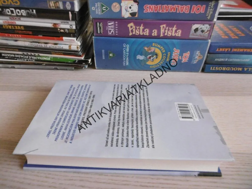 ZÁZRAČNÉ ZBRANĚ, JAAKOV KATZ, AMIR BOCHBOT, **an