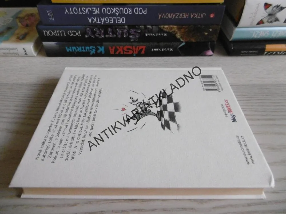 ŽENA NA TAHU, ZUZANA HUBEŇÁKOVÁ, **an