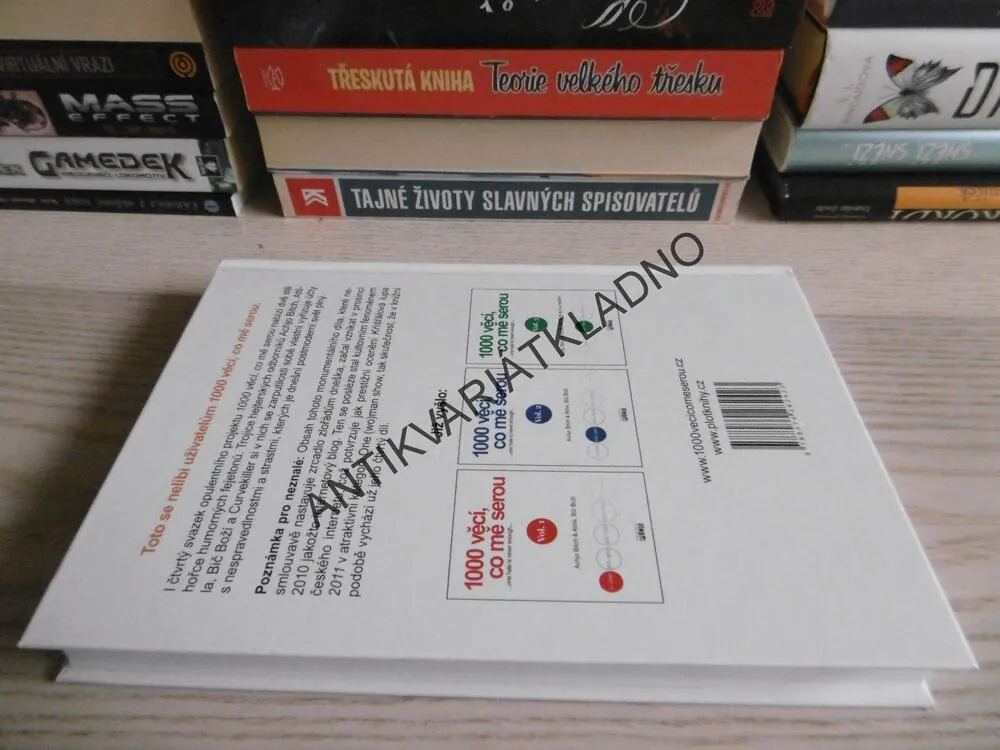 1000 VĚCÍ, CO MĚ SEROU, VOL. 4, **an