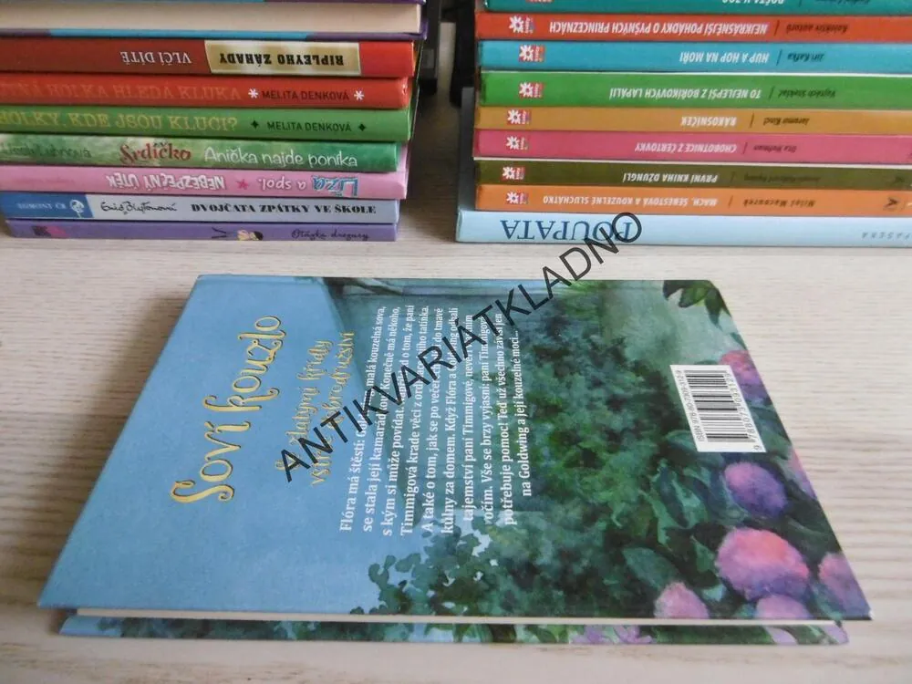 SOVÍ KOUZLO, ZÁCHRANA STŘÍBRNÉ TLAPKY, INA BRANDTOVÁ, **an