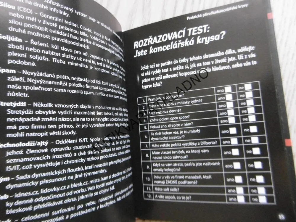 JAK UDĚLAT KARIÉRU, ČERNÝ PETR RADÍ..., **an
