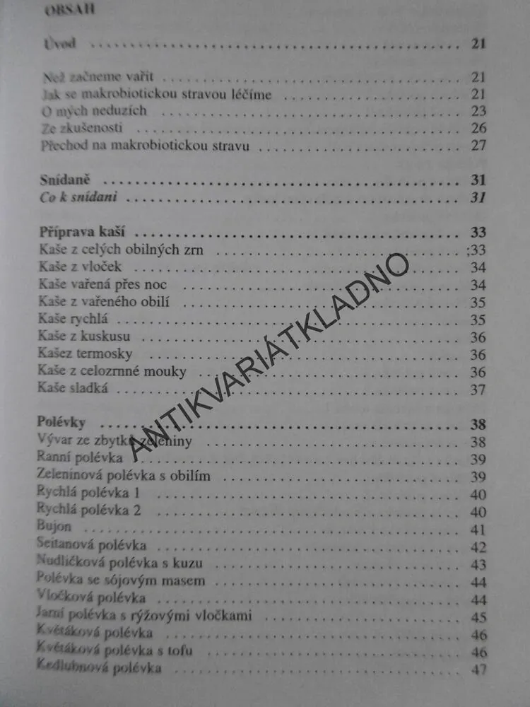 MAKROBIOTICKÁ KUCHAŘKA, IVA CHOUROVÁ, 465 RECEPTY, **an
