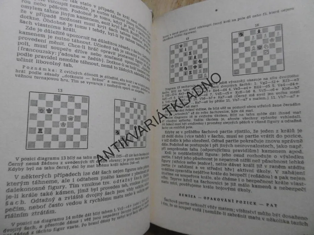 ZÁKLADY ŠACHU, PITHART, ŠACHY,