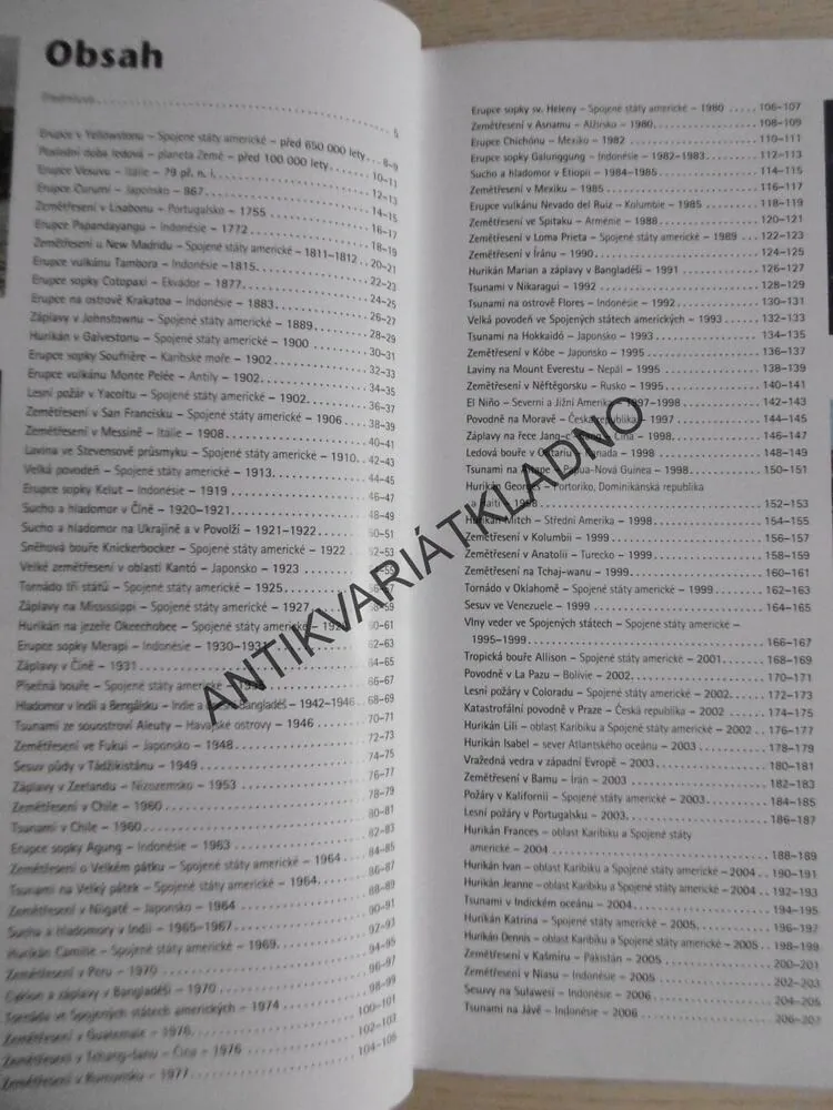100 NEJVĚTŠÍCH PŘÍRODNÍCH KATASTROF, **an