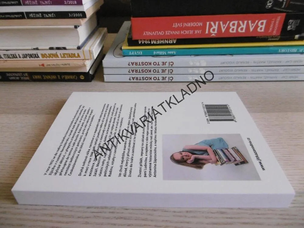 LASTOČKA, JITKA ZÁVODNÁ, **an