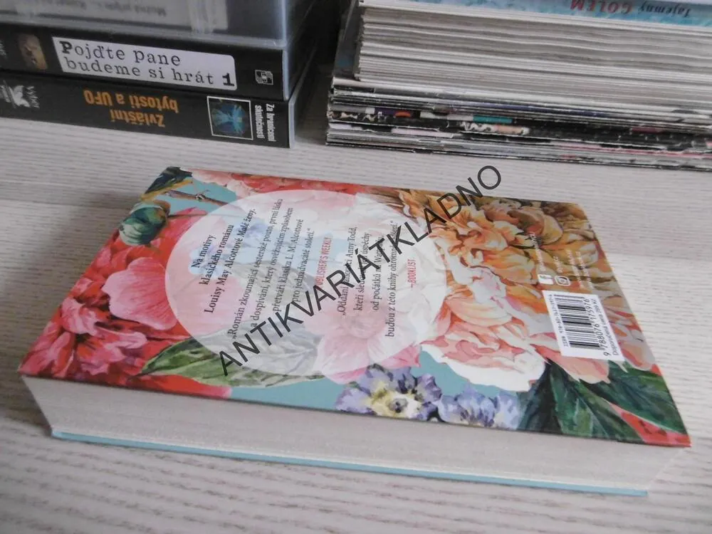 SESTRY SPRINGOVY, ANNA TODD, **an