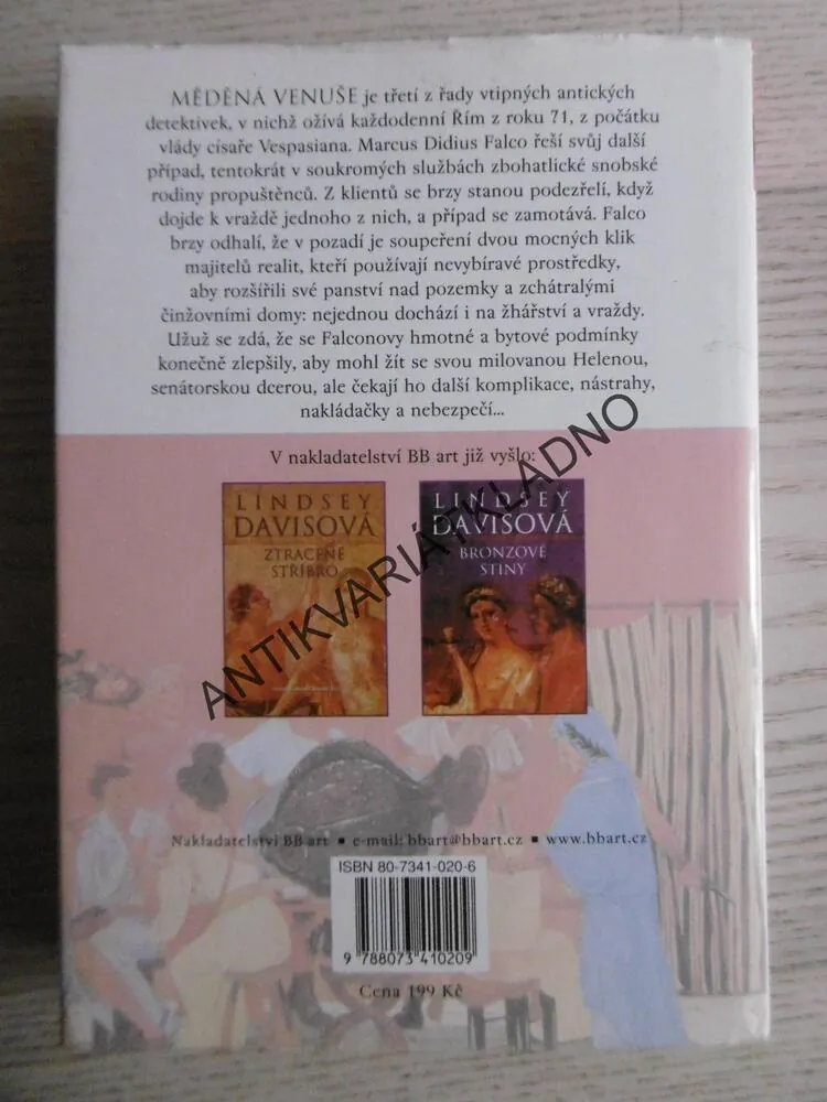 MĚDĚNÁ VENUŠE, LINDSEY DAVISOVÁ, **an