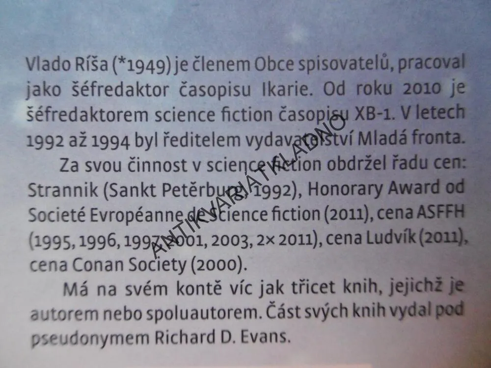STŘÍBRNÝ PAPRSEK, VLADO RÍŠA, **an