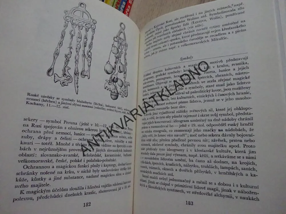 SVĚT SLOVANSKÝCH BOHŮ A DÉMONŮ, ZDENĚK VÁŇA, **an