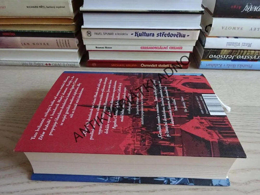 MNOHO STRAK VĚŠTÍ VRAŽDU, ANTHONY HOROWITZ, **an