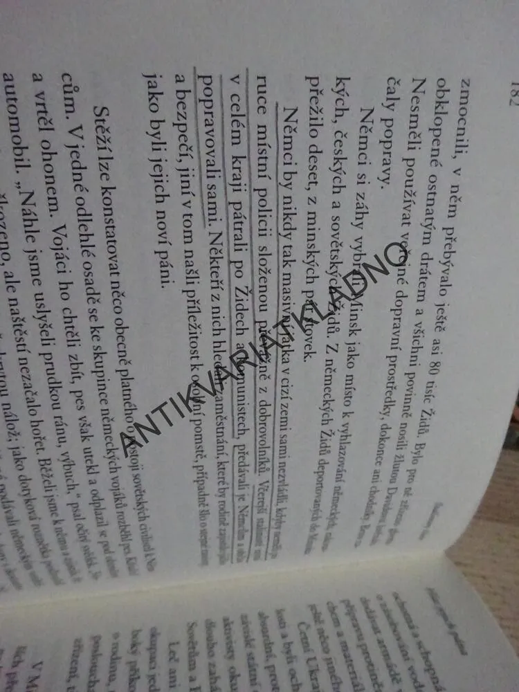 STALINOVY ILUZE, KONSTANTIN PLEŠAKOV, **an
