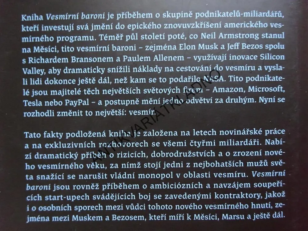 VESMÍRNÍ BARONI, CHRISTIAN DAVENPORT, **an