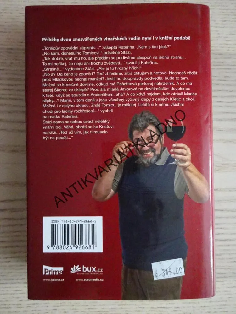 VINAŘI, **an