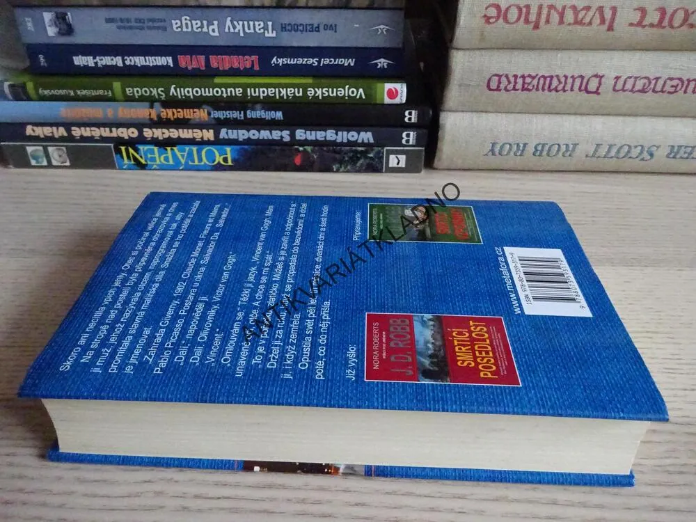 SMRTÍCÍ KLON, J.D ROBB, NORA ROBERTS, **an
