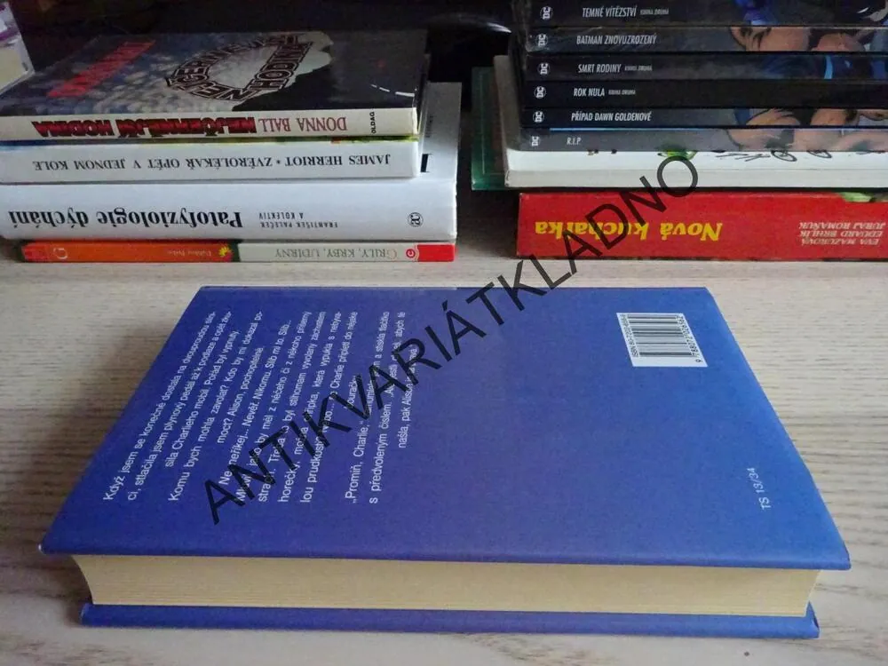 VRAŽEDNÝ KRUH, FRANCES GALLEYMOREOVÁ, **an