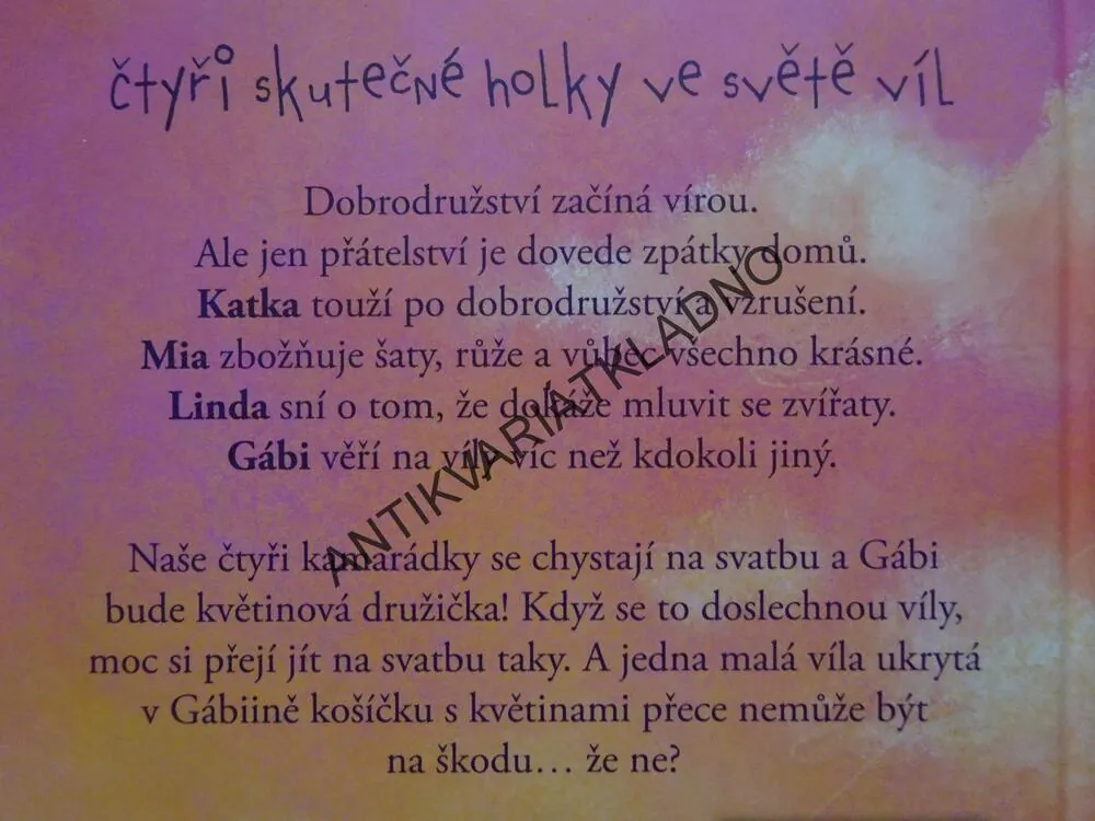 VÍLY NEVÍLY, SVATEBNÍ ZÁVOJ, WALT DISNEY, KIKI THORPEOVÁ, **an