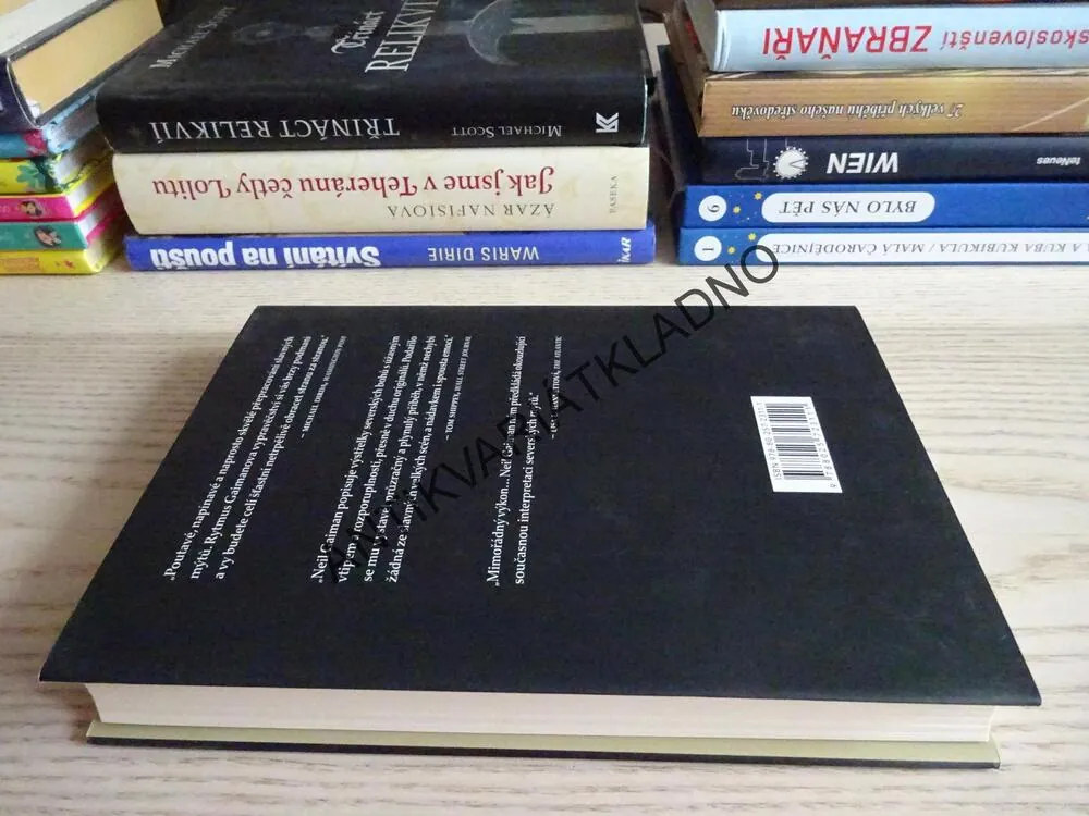 SEVERSKÁ MYTOLOGIE, NEIL GAIMAN, **an