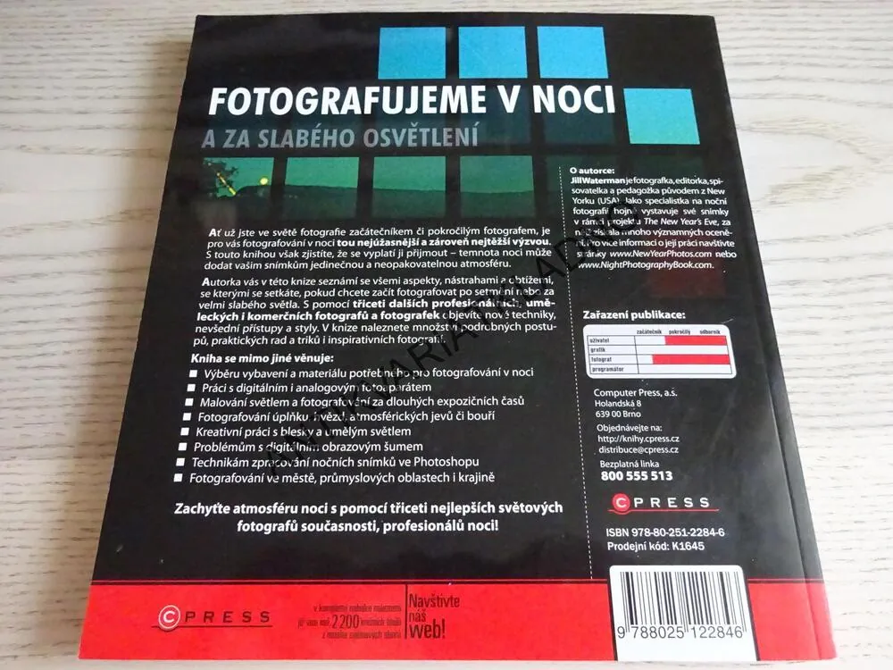 FOTOGRAFUJEME V NOCI, JILL WATERMAN, **an