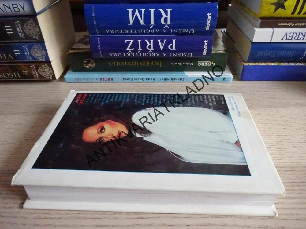 ŠANCE, JACKIE COLLINS, **an