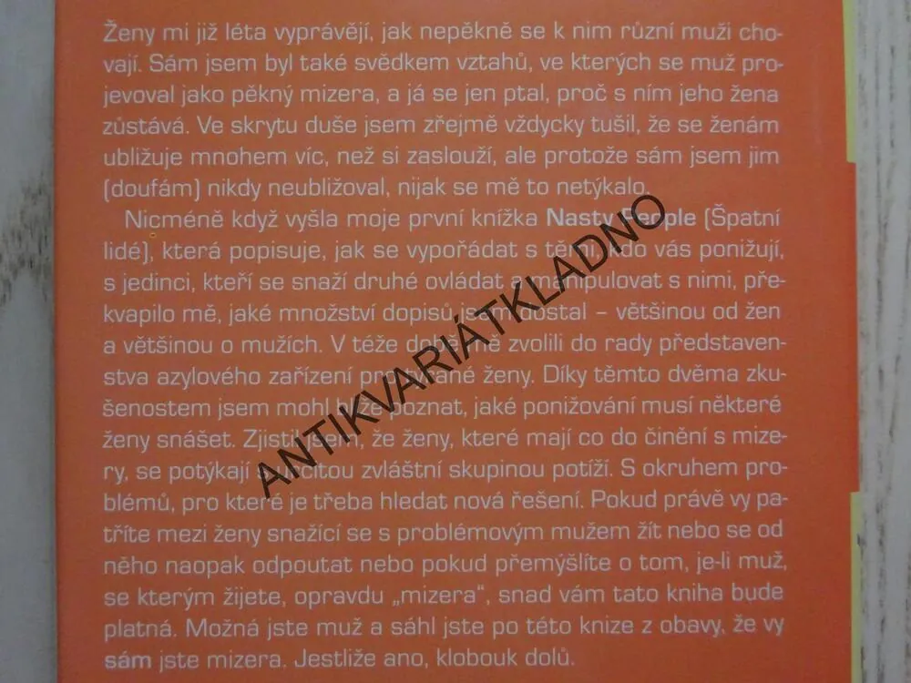 MIZEROVÉ, JAY CARTER, **an
