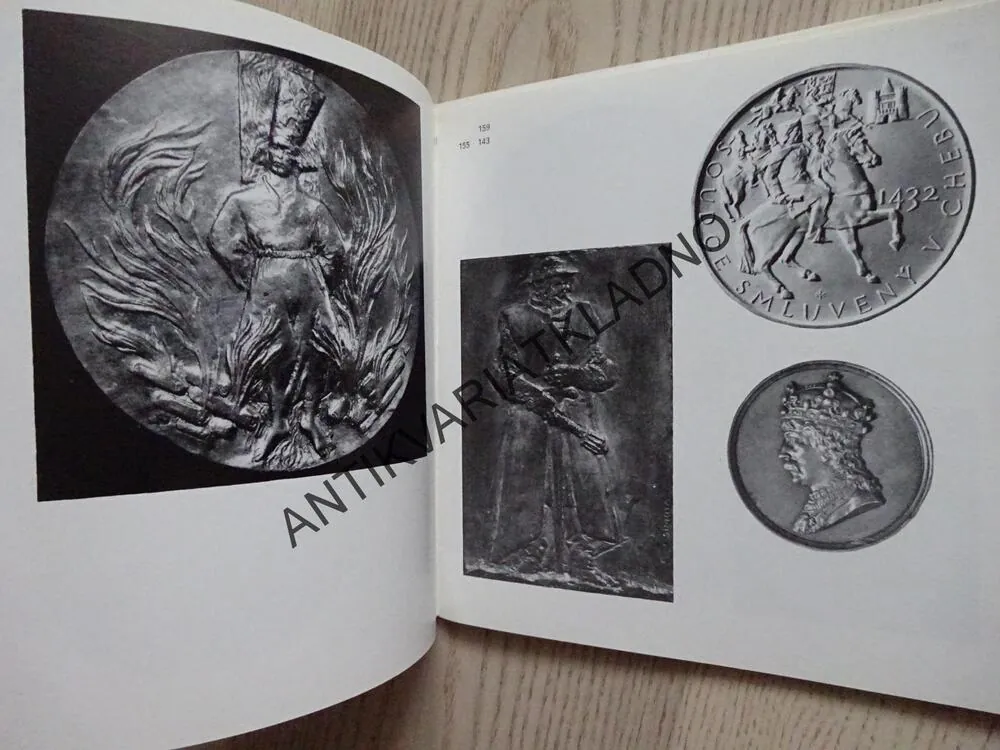 ČESKÉ DĚJINY NA MEDAILI A PLAKETĚ, **an