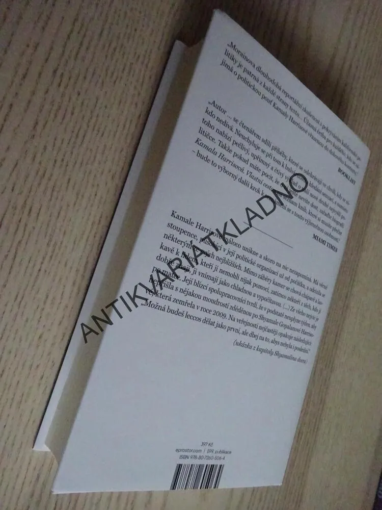 KAMALA HARRISOVÁ, VLASTNÍ CESTOU, DAN MORAIN, **an