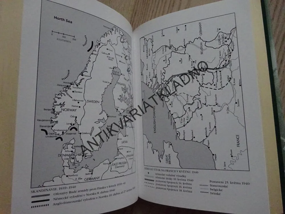 MÝTUS O BLIETZKRIEGU, JOHN MOSIER, **an