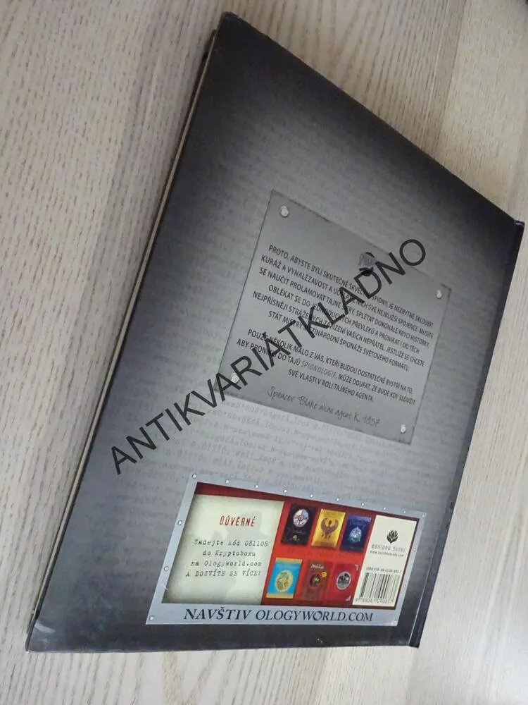 ŠPIONOLOGIE, KOMPLETNÍ KNIHA O ŠPIONÁŽI,**an