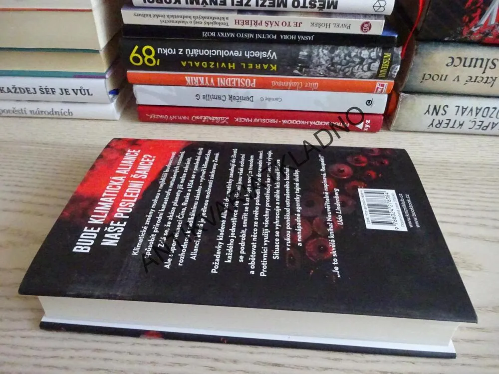 DEVÁTÉ CHAPADLO CHOBOTNICE, DIRK ROSSMANN, **an