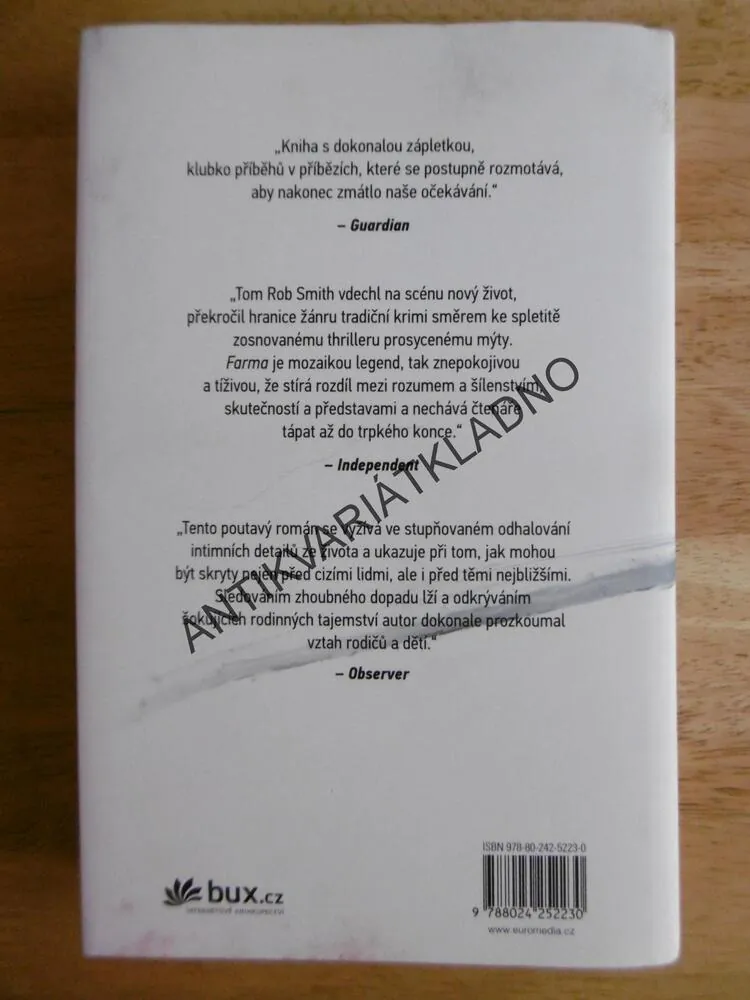 FARMA, TOM ROB SMITH, BESTSELLER, **an
