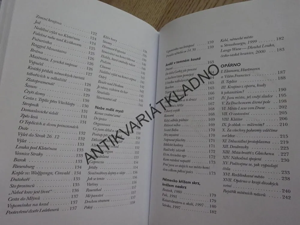 MĚSÍČNÍ POVÍDKY, OPÁRNO, PATRIK LINHART, **an