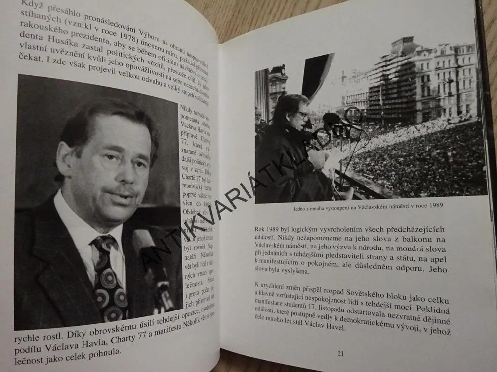 VZPOMÍNKOVÁ KNIHA, VÁCLAV HAVEL, **an