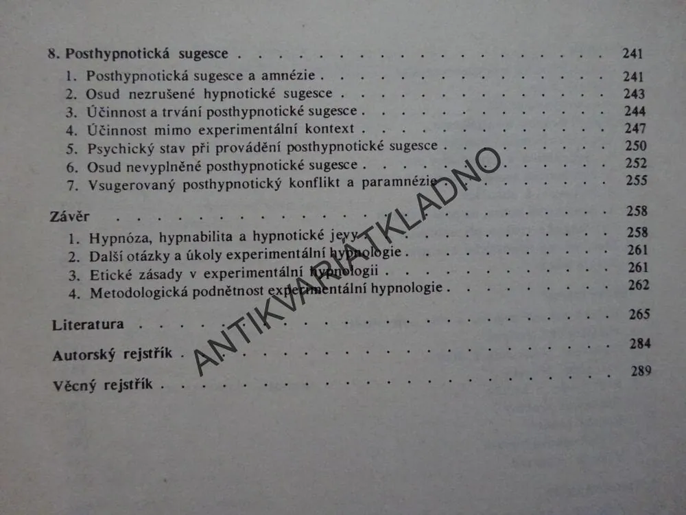 HYPNÓZA, STANISLAV KRATOCHVÍL, **an