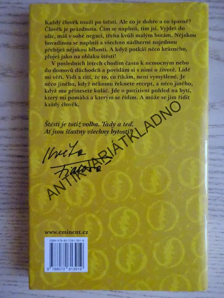 ŠTĚSTÍ TADY A TEĎ, KVĚTA FIALOVÁ, PAVLÍNA BRZÁKOVÁ, **an