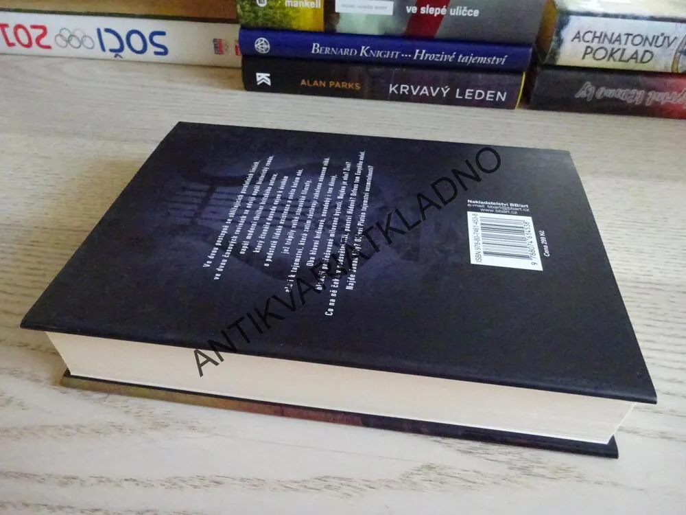 ORFEUS V PODSVĚTÍ, TOM HARPER, **an